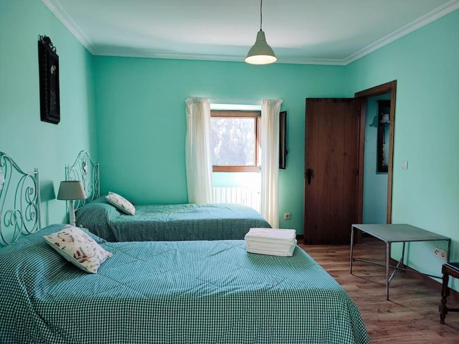 הוילה Melgaço Casa Cabreiros De Baixo מראה חיצוני תמונה